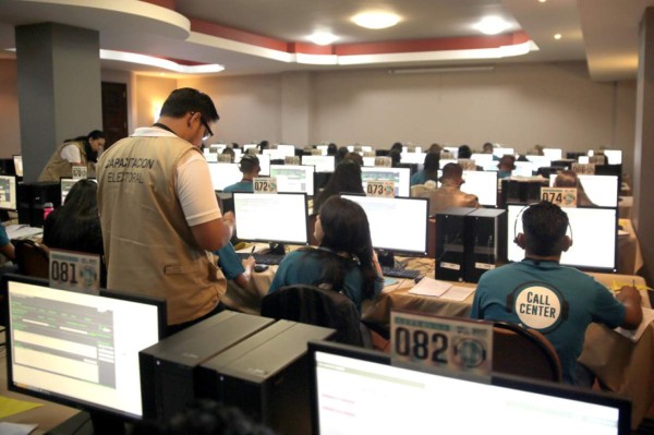 Los pequeños detalles que han surgido en estas elecciones primarias