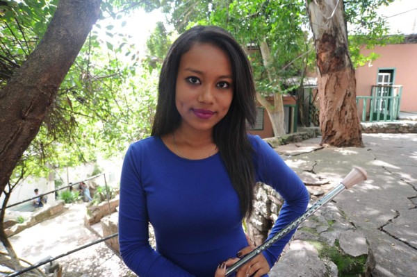 Todas unas reinas de belleza son las palillonas del Instituto Mixto Atlántida