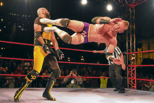 Fiesta cultural callejera en Brasil