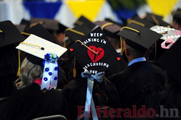 FOTOS: UNAH gradúa 1,321 nuevos profesionales en solemnes ceremonias