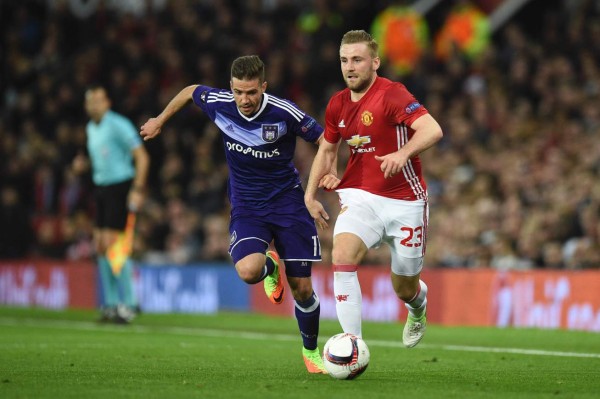 Manchester United venció 2-1 al Anderlecht de Andy Nájar en los cuartos de final de la Europa League