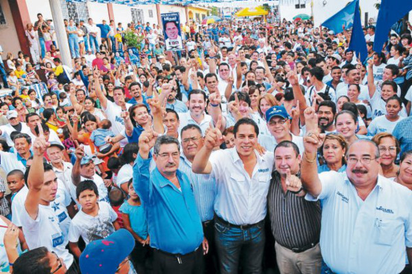 Ampliar la seguridad en los buses pide Miguel Pastor