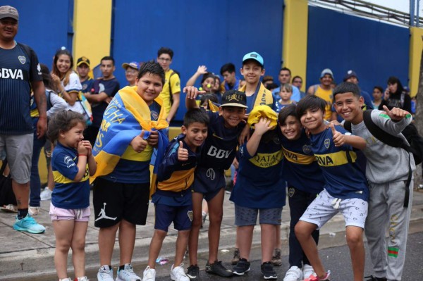 Ambientazo en La Bombonera previo al entrenamiento de Boca Juniors