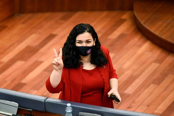 Gabriel Boric y Bukele, entre los dirigentes más jóvenes del mundo