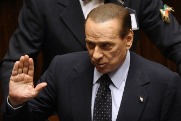 Renuncia primer ministro italiano Silvio Berlusconi