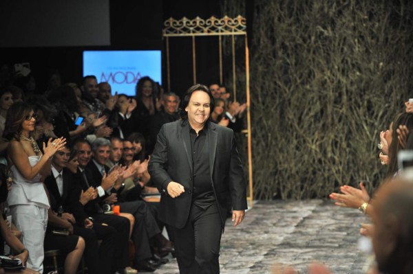 lirio dedica colección a Óscar de la Renta &nbsp;&nbsp;