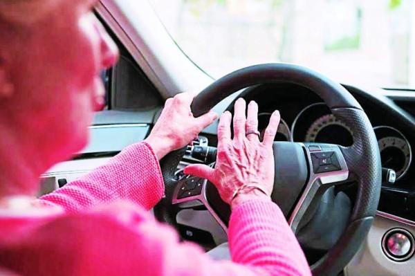 ¿La edad influye para manejar?