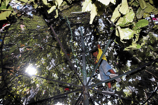 Espíritu navideño en la primera avenida