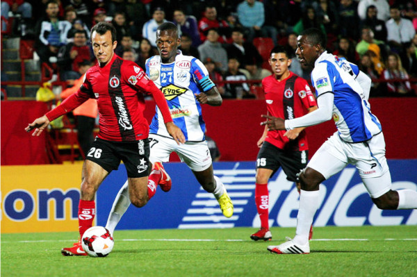 El Victoria hace el ridículo y es goleado por un superior Xolos de Tijuana
