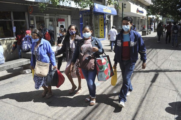 Sector privado pide mantener la libre circulación por la economía