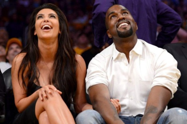 La selfie de Kim Kardashian con su marido en la cama