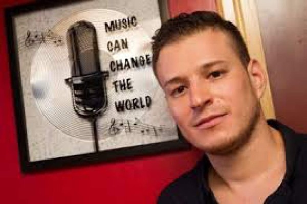 Video de cantante hondureño sobre SPS gana premio mundial