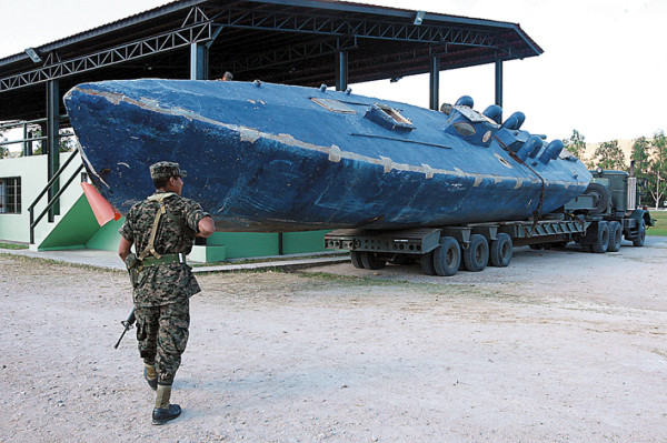 A flote droga que traía narcosubmarino a Honduras