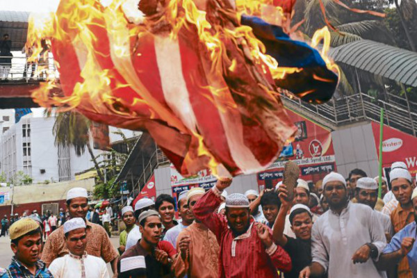 Prohíben manifestaciones en día de oración musulmán