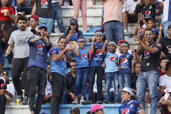 Las imágenes que no viste en el clásico entre Olimpia y Motagua en la final del Apertura en Honduras