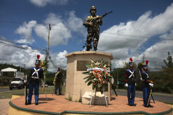 Soldados de Morazán celebran su día junto al pueblo capitalino