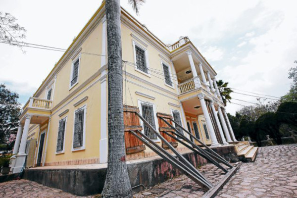 En decadencia los recintos culturales de Honduras
