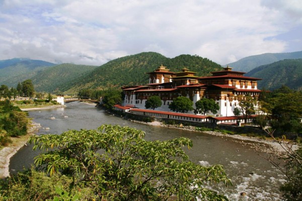 ¿Cómo viven en el país más feliz del mundo?