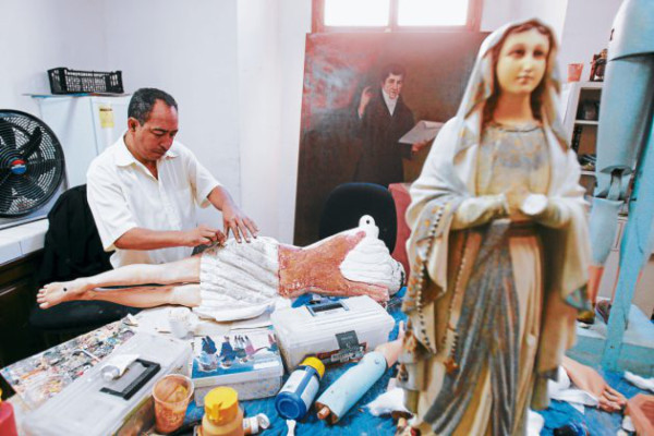 Inicia restauración de imágenes procesionales