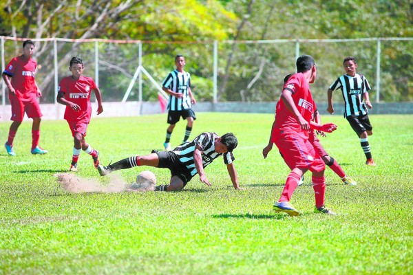 Villa de San Francisco celebra su feria cultural