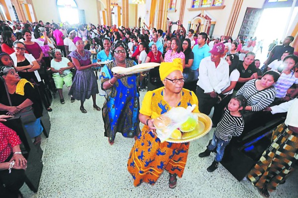 'María pide que se respeten las tres T: tortilla, techo y trabajo”