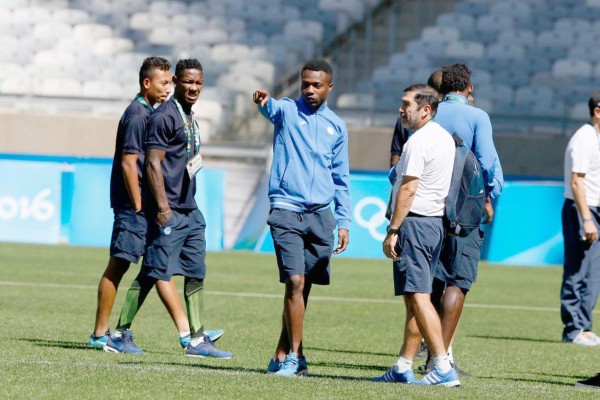 Honduras ya reconoció el estadio Mineirao, escenario del duelo ante Corea del Sur