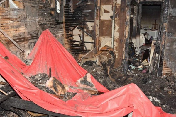 Torturados y quemados hasta morir: el horror del cuádruple crimen de un empresario y su familia (FOTOS)