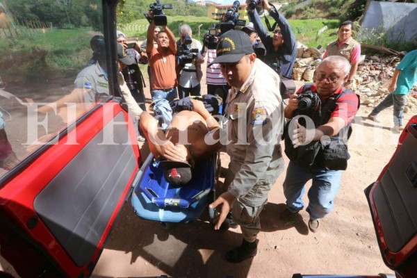 Tres obreros se salvan de morir soterrados en construcción cerca de anillo periférico