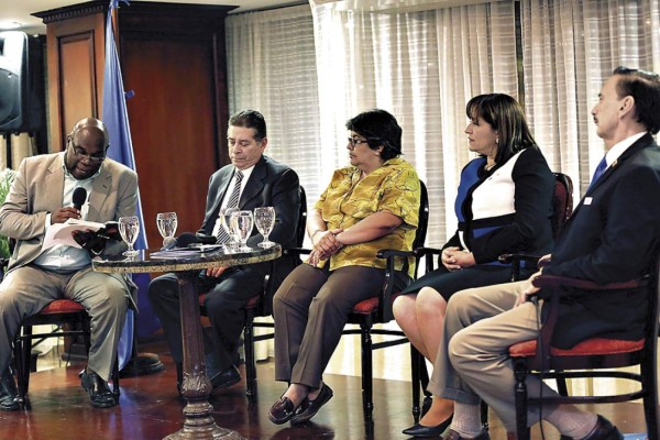 Analizan desafíos e ideología del PN