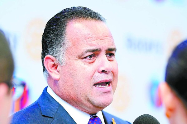 Club Rotario otorga galardón a Jorge Canahuati y Diego Pulido