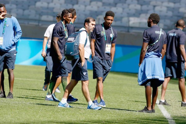 Honduras ya reconoció el estadio Mineirao, escenario del duelo ante Corea del Sur
