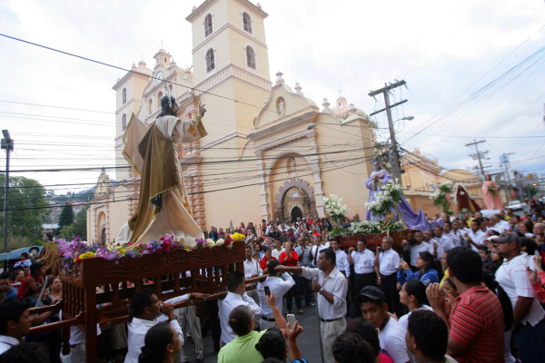 Una oportunidad de renacer en la fe y paz