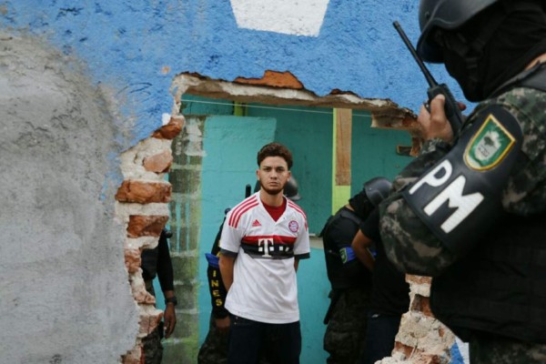 ¿Cómo fue el traslado de los 384 privados de libertad a la cárcel de máxima seguridad 'El Pozo”?