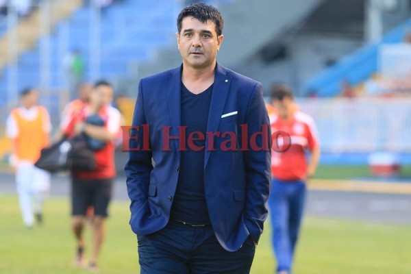 Diego Vázquez: 'Fuimos altamente superiores en el primer tiempo'