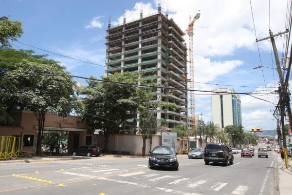 Horario diferenciado a empleados del CCG para evitar caos vial