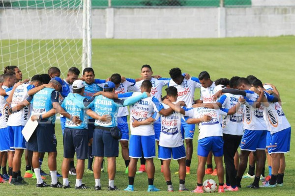 Maynor Figueroa y Roger Espinoza se unen este domingo a la Selección de Honduras&nbsp;&nbsp;