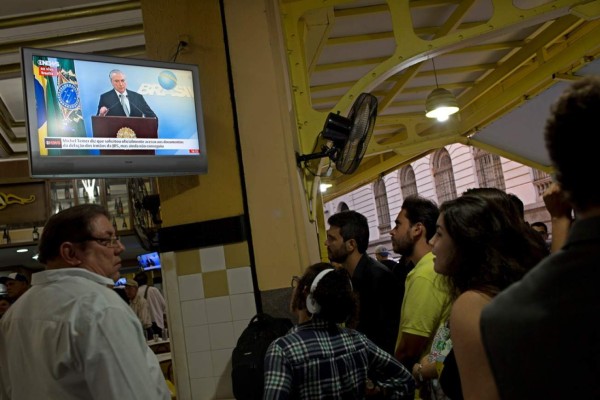 Brasil: Temer dice que grabación en su contra fue alterada