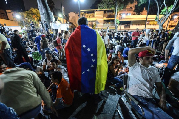 Opositores venezolanos retan a Maduro en marcha de 1 de Mayo&nbsp;&nbsp;
