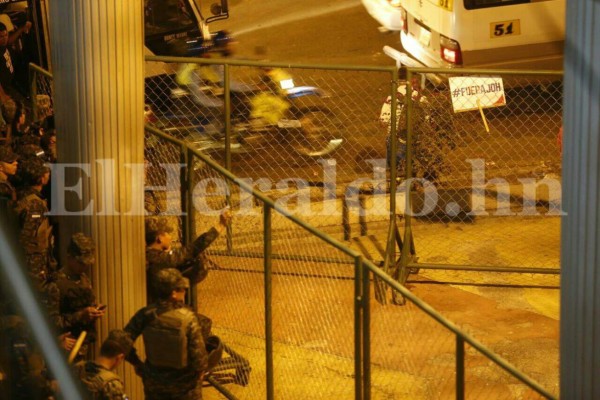 Entre llamadas, chismes y mensajes diputados aprueban reformas penales