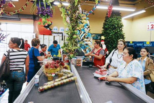 El manto de las fiestas navideñas cubre la capital hondureña