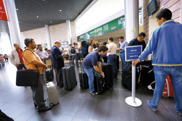 Más de 800 mil hondureños están vacacionando