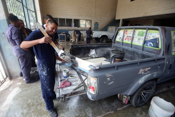 Reestructuración y no privatización aseguran se hará en el Infop