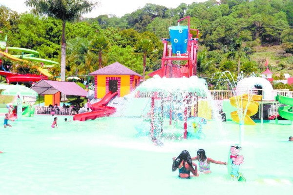 Verifican calidad del agua en más de 45 centros recreativos del DC