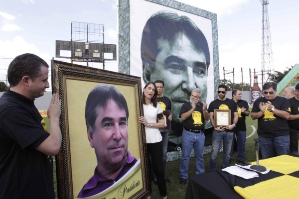 Real España y Marathón rinden homnaje a Mario Verdial