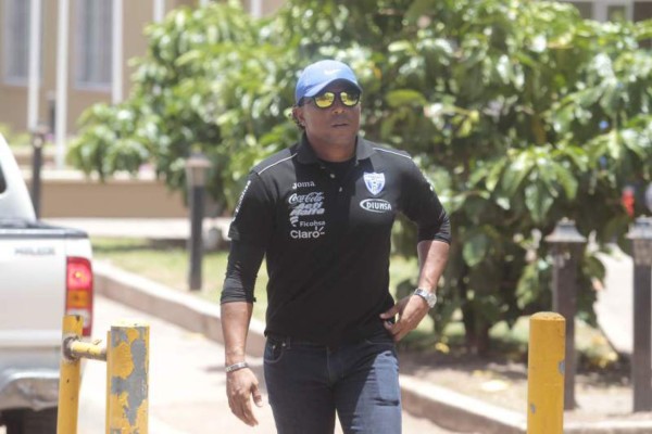 Los 10 futbolistas hondureños más atractivos