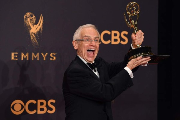 FOTOS: Así posaron los ganadores de los Premios Emmy 2017