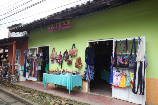 Valle de Ángeles, la pintoresca ciudad de las artesanías