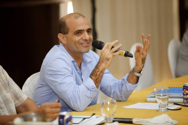 contrato de pinto, modelo a no seguir