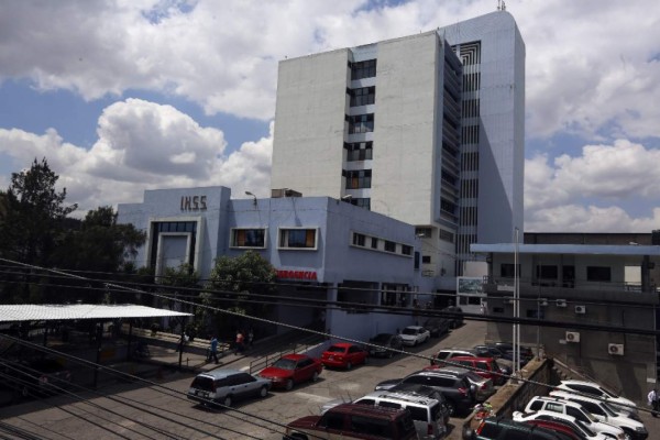 Modelo hondureña se quedó con 9.2 millones del desfalco al IHSS