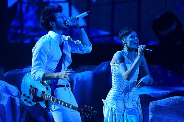 FOTOS: Los reguetoneros que brillaron sobre el escenario de los Latin Grammy 2018